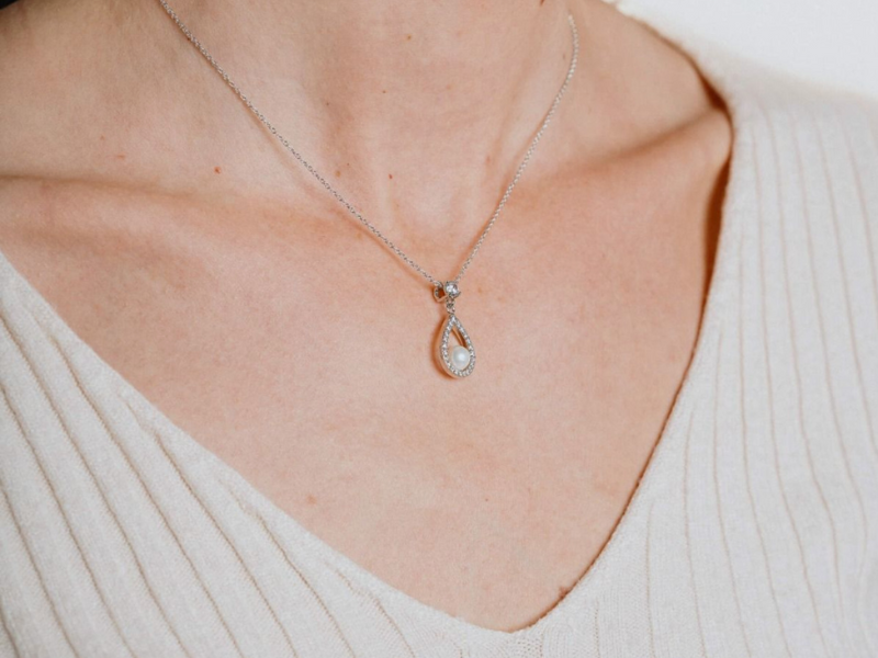 Diamonfire Pearl Necklace